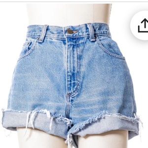 Cuffed" High Waist Frayed Shorts